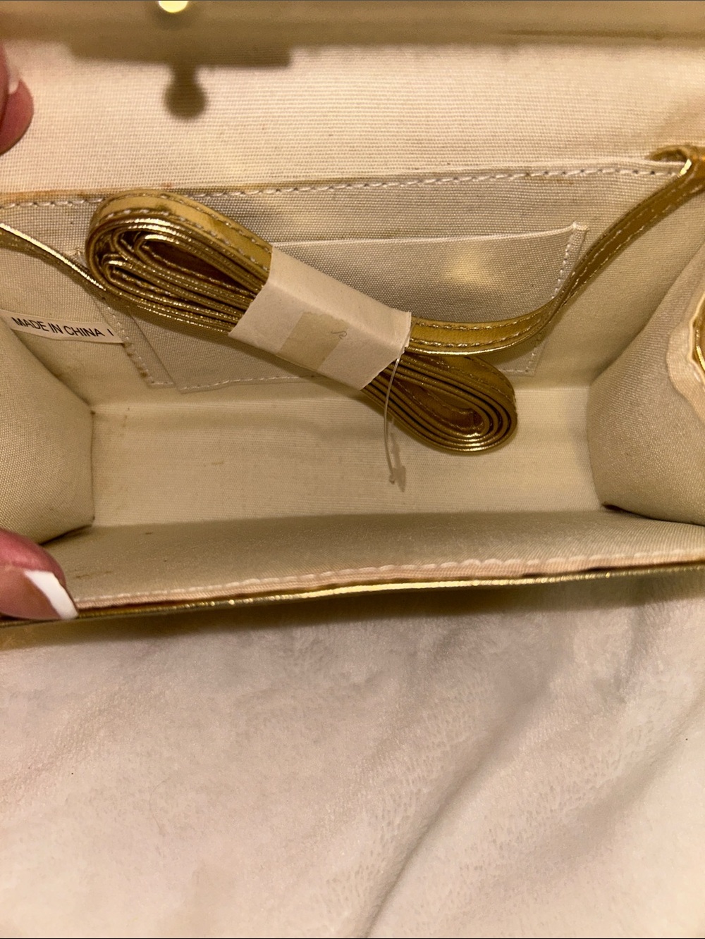 Vintage Metallic Gold Wave-Accent Evening Clutch w/ crossbody strap - Picture 4 of 7
